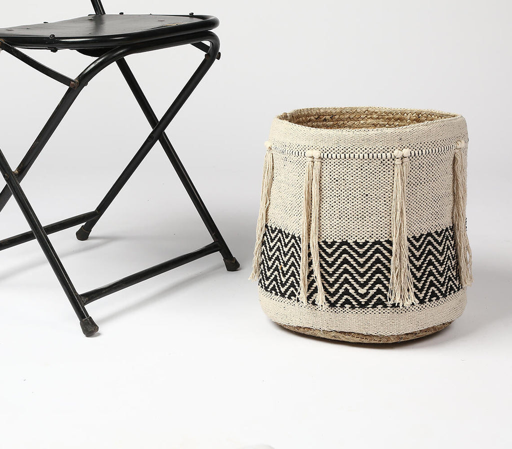 Handwoven Geometric Tasseled Storage Basket (small)